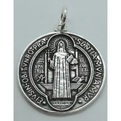 Medalla San Benito Redonda...